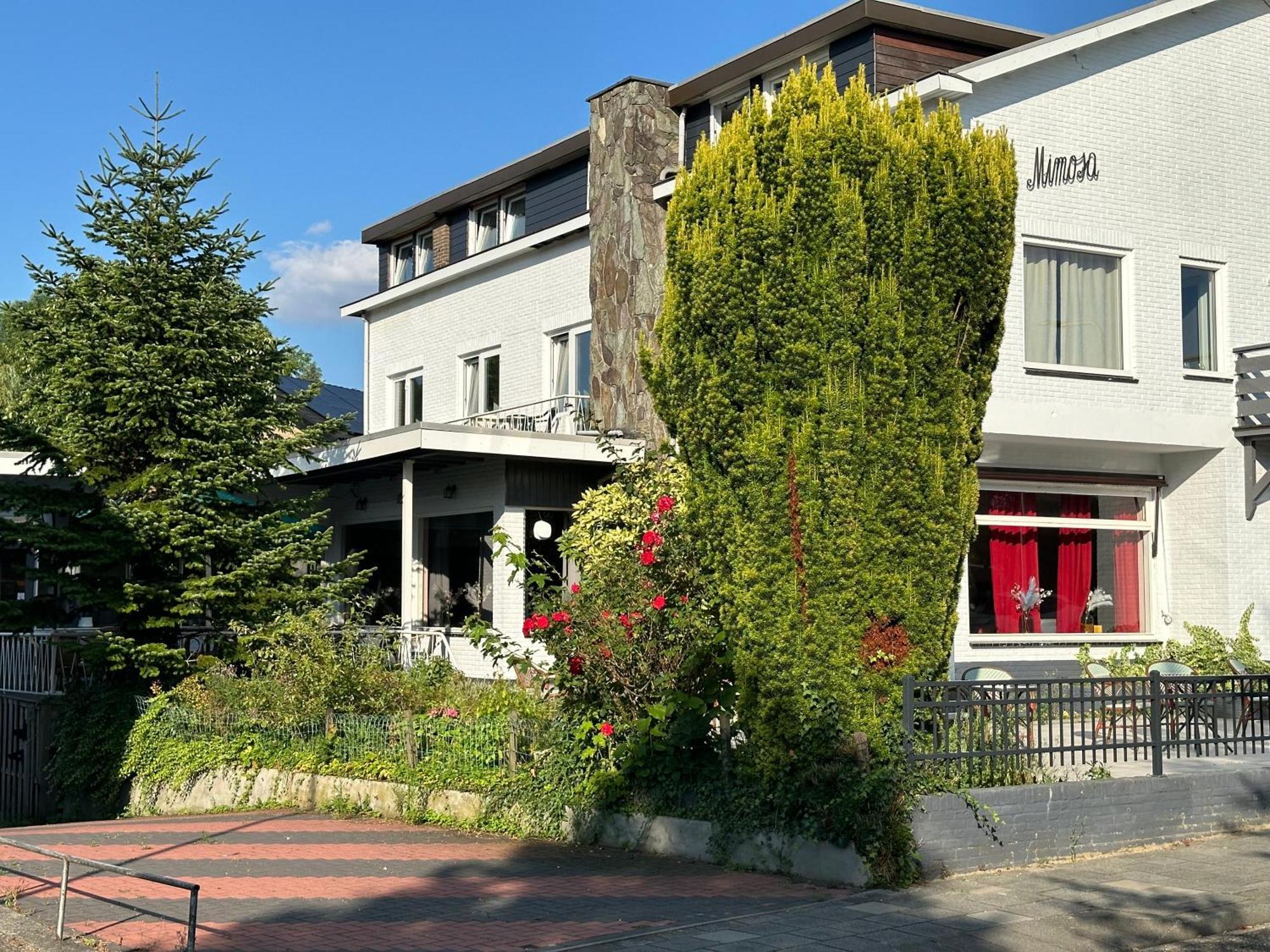 Mimosa Hotel Valkenburg aan de Geul ภายนอก รูปภาพ
